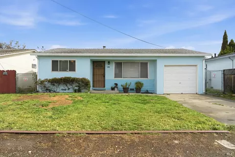 Exterior - 124 Ifland Way, Vallejo, CA 94589 photo 7 of 7