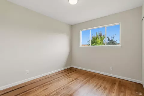 Bedroom - 124 Ifland Way, Vallejo, CA 94589 photo 2 of 4
