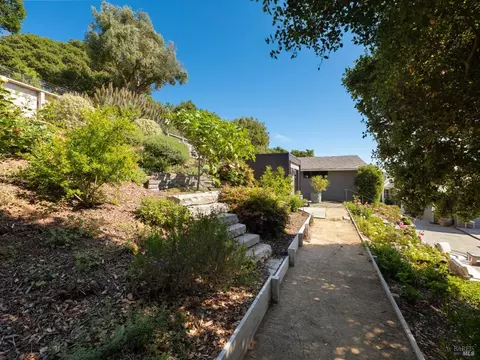 75 Rolling Hills Rd, Tiburon, CA 94920 photo 44