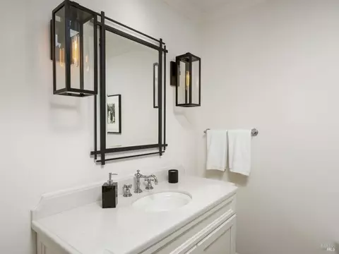 75 Rolling Hills Rd, Tiburon, CA 94920 photo 24