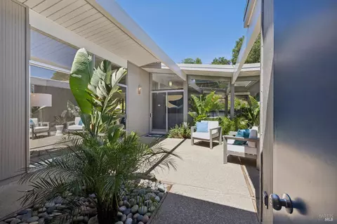 100 Golden Hinde Blvd, San Rafael, CA 94903