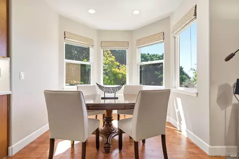 Dining - 950 Appleridge Pl, Fairfield, CA 94534 photo 7 of 7