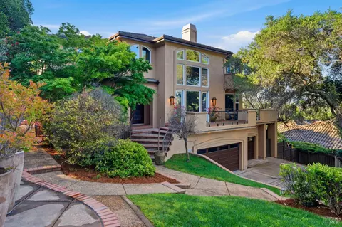 Exterior - 950 Appleridge Pl, Fairfield, CA 94534 photo 7 of 18