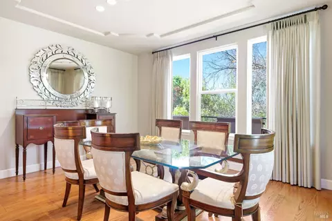 Dining - 950 Appleridge Pl, Fairfield, CA 94534 photo 5 of 7