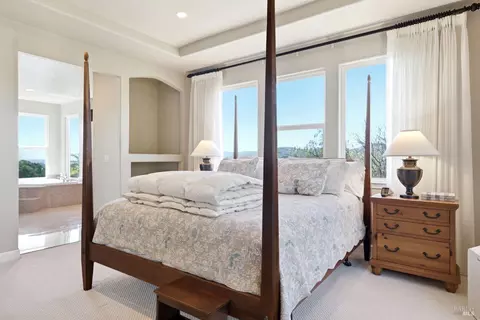 Bedroom - 950 Appleridge Pl, Fairfield, CA 94534 photo 2 of 6