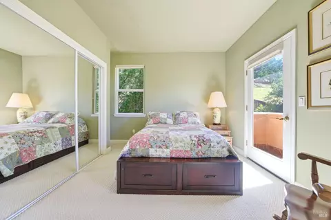 Bedroom - 950 Appleridge Pl, Fairfield, CA 94534 photo 4 of 6