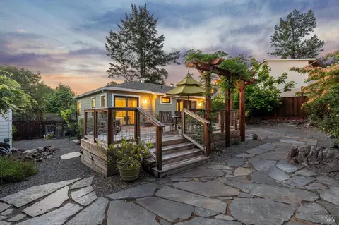 Exterior - 710 E Thomson Ave, Sonoma, CA 95476 photo 17 of 32