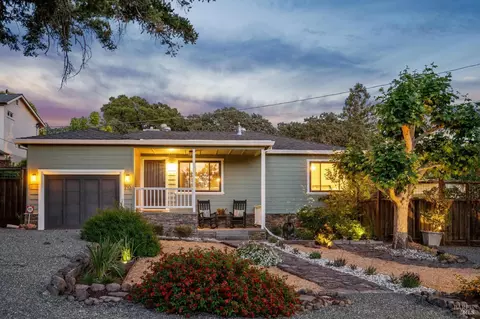 Exterior - 710 E Thomson Ave, Sonoma, CA 95476 photo 4 of 32