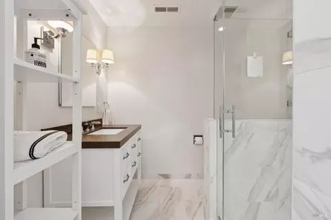Bath - 710 E Thomson Ave, Sonoma, CA 95476 photo 1 of 5