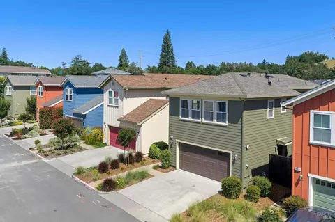 View/Area - 117 Grayson Way, Healdsburg, CA 95448 photo 1 of 5