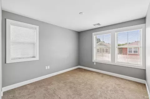 Bedroom - 117 Grayson Way, Healdsburg, CA 95448 photo 6 of 7