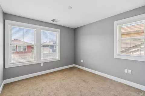 Bedroom - 117 Grayson Way, Healdsburg, CA 95448 photo 4 of 7