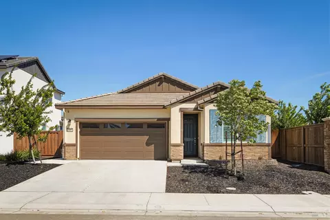 185 Morning Glory Ln, Dixon, CA 95620