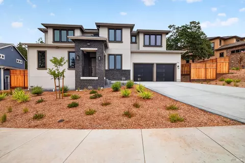 1913 Carlile Pl, Santa Rosa, CA 95403