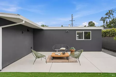 Exterior - 1408 Perkins St, Napa, CA 94559 photo 7 of 12