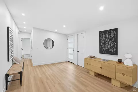 Entry Way - 1408 Perkins St, Napa, CA 94559 photo 2 of 2