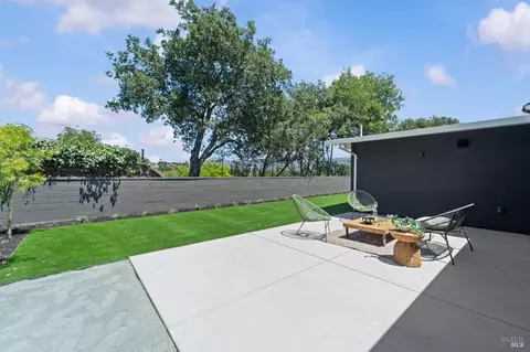 Exterior - 1408 Perkins St, Napa, CA 94559 photo 6 of 12