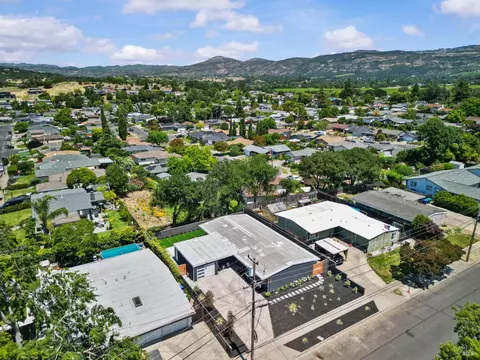 View/Area - 1408 Perkins St, Napa, CA 94559 photo 7 of 9