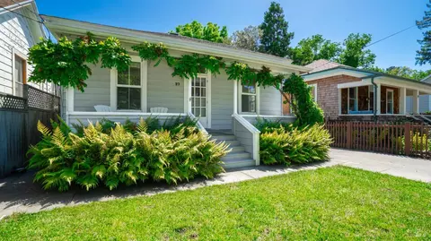 27 Latham St, San Rafael, CA 94901