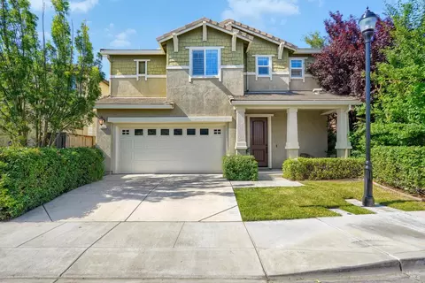 1245 Dartmouth Cir, Dixon, CA 95620