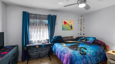 Bedroom - 424 Holly St, Vallejo, CA 94589 photo 2 of 7