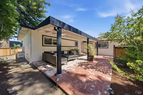 Exterior - 151 Temelec Cir, Sonoma, CA 95476 photo 6 of 19