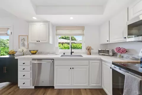 Kitchen - 151 Temelec Cir, Sonoma, CA 95476 photo 1 of 3
