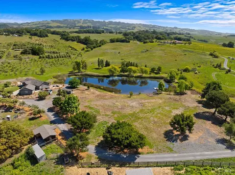 2315 Mountain Ranch Rd, Petaluma, CA 94954
