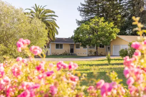 5163 Todd Rd, Sebastopol, CA 95472