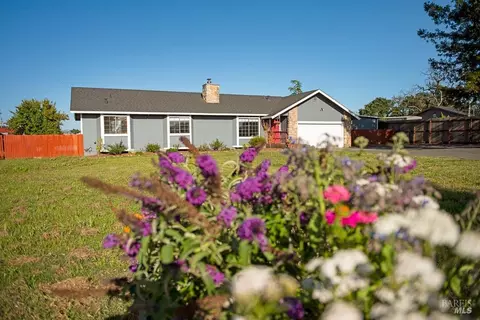 4546 Taylor Ave, Santa Rosa, CA 95407