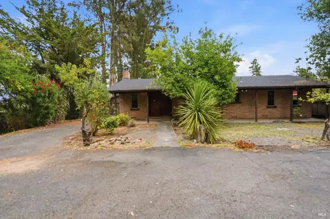 Exterior - 19229 Orange Ave, Sonoma, CA 95476 photo 1 of 17
