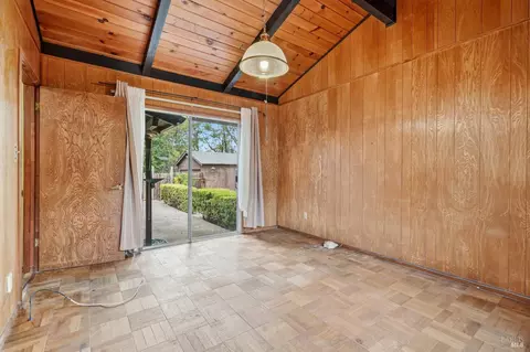 Bedroom - 19229 Orange Ave, Sonoma, CA 95476 photo 2 of 5