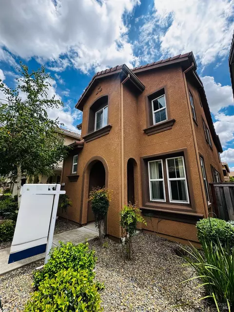 2732 Soho Ln, Fairfield, CA 94533
