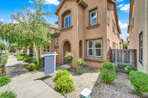 2732 Soho Ln, Fairfield, CA 94533