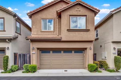 Exterior - 2732 Soho Ln, Fairfield, CA 94533 photo 1 of 8