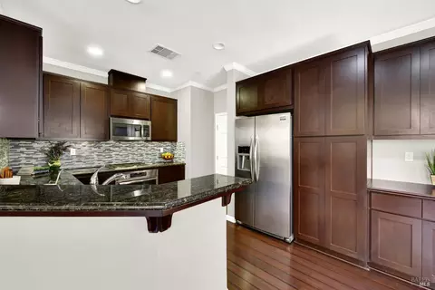 Kitchen - 2732 Soho Ln, Fairfield, CA 94533 photo 3 of 9