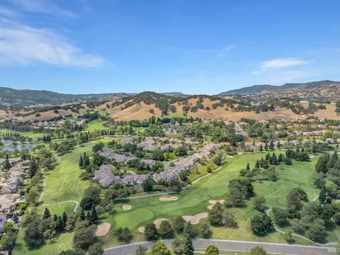 View/Area - 3213 Bear Creek Dr, Fairfield, CA 94534 photo 1 of 8