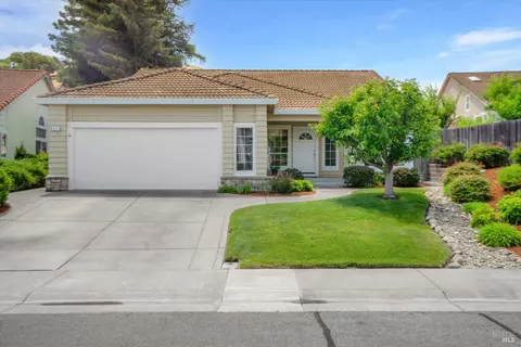3213 Bear Creek Dr, Fairfield, CA 94534