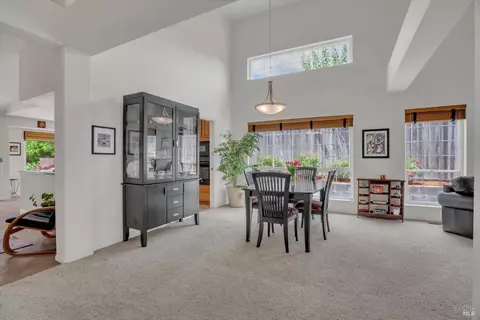 Dining - 3213 Bear Creek Dr, Fairfield, CA 94534 photo 1 of 3