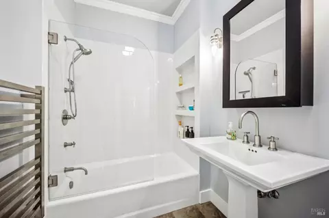 Bath - 309 Corte Madera Ave, Mill Valley, CA 94941 photo 2 of 4