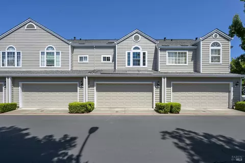 718 W Jasmine Cir, Santa Rosa, CA 95407