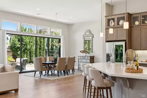 150 Luke Dr, Napa, CA 94558