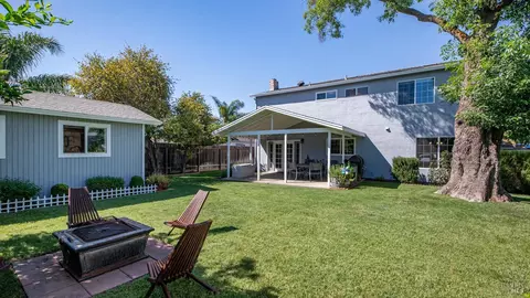 Exterior - 445 Calmace Dr, Dixon, CA 95620 photo 20 of 28