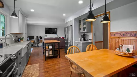 Kitchen - 445 Calmace Dr, Dixon, CA 95620 photo 2 of 7