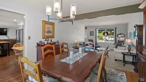 Dining - 445 Calmace Dr, Dixon, CA 95620 photo 2 of 4