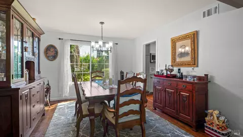 Dining - 445 Calmace Dr, Dixon, CA 95620 photo 1 of 4