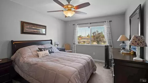 Bedroom - 445 Calmace Dr, Dixon, CA 95620 photo 1 of 6