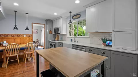 Kitchen - 445 Calmace Dr, Dixon, CA 95620 photo 7 of 7