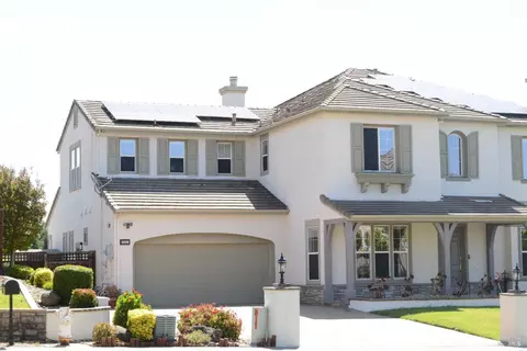 Exterior - 2901 Pebble Beach Cir, Fairfield, CA 94534 photo 4 of 7