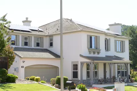 Exterior - 2901 Pebble Beach Cir, Fairfield, CA 94534 photo 2 of 7